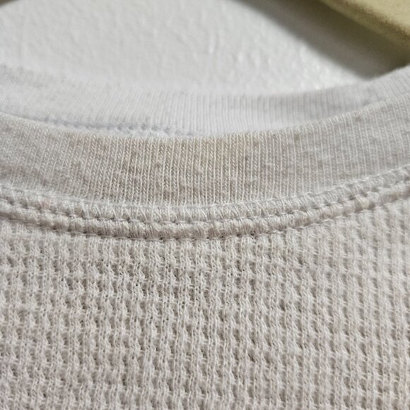 Old Navy boys White thermal size 3T **play condition** - Picture 3 of 5